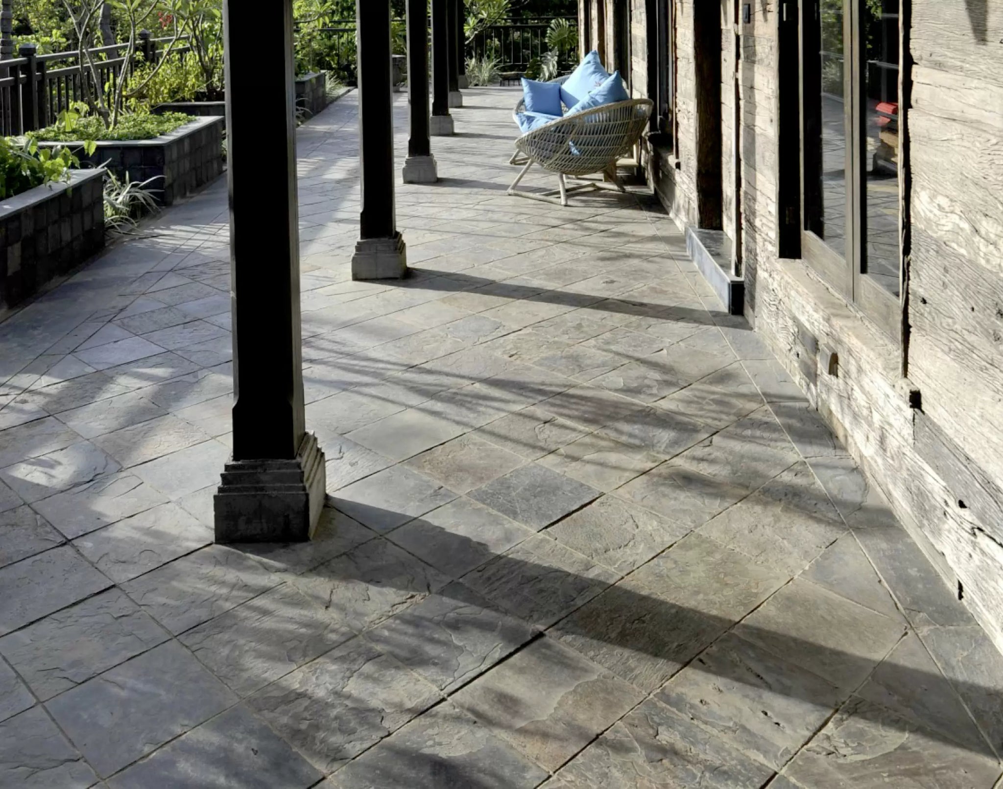 Natural Stone Landscaping Tiles - Slates & Quartzite 