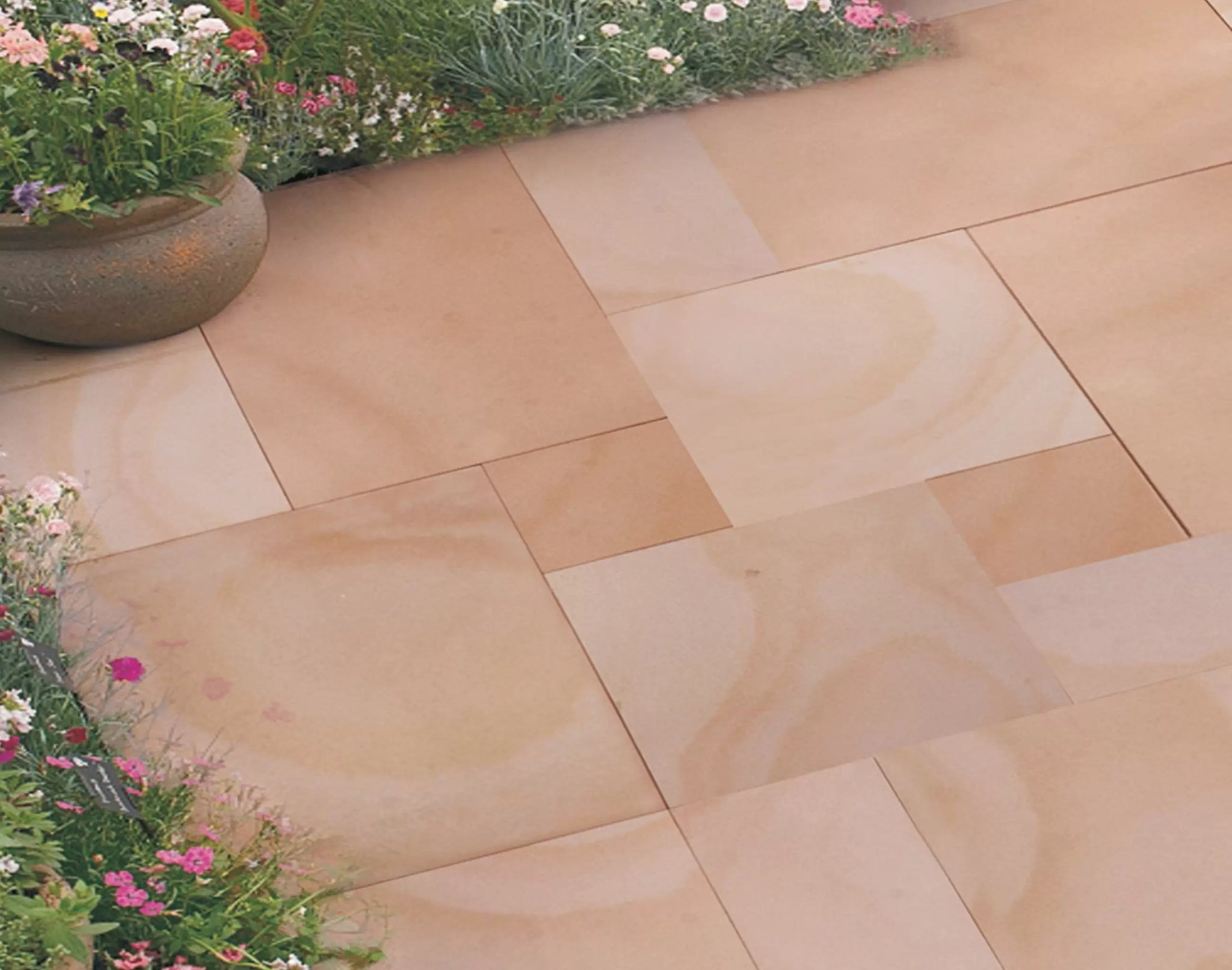 Sandstone Landscaping Collection - Natural Outdoor Pavers