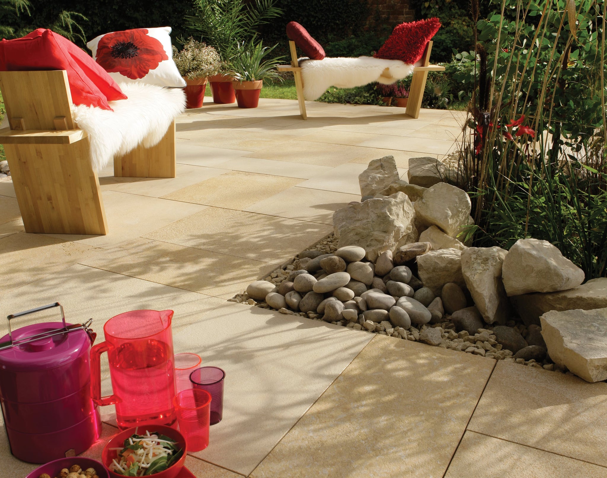 Desert Gold : Outdoor Natural Stone & Marble Tiles