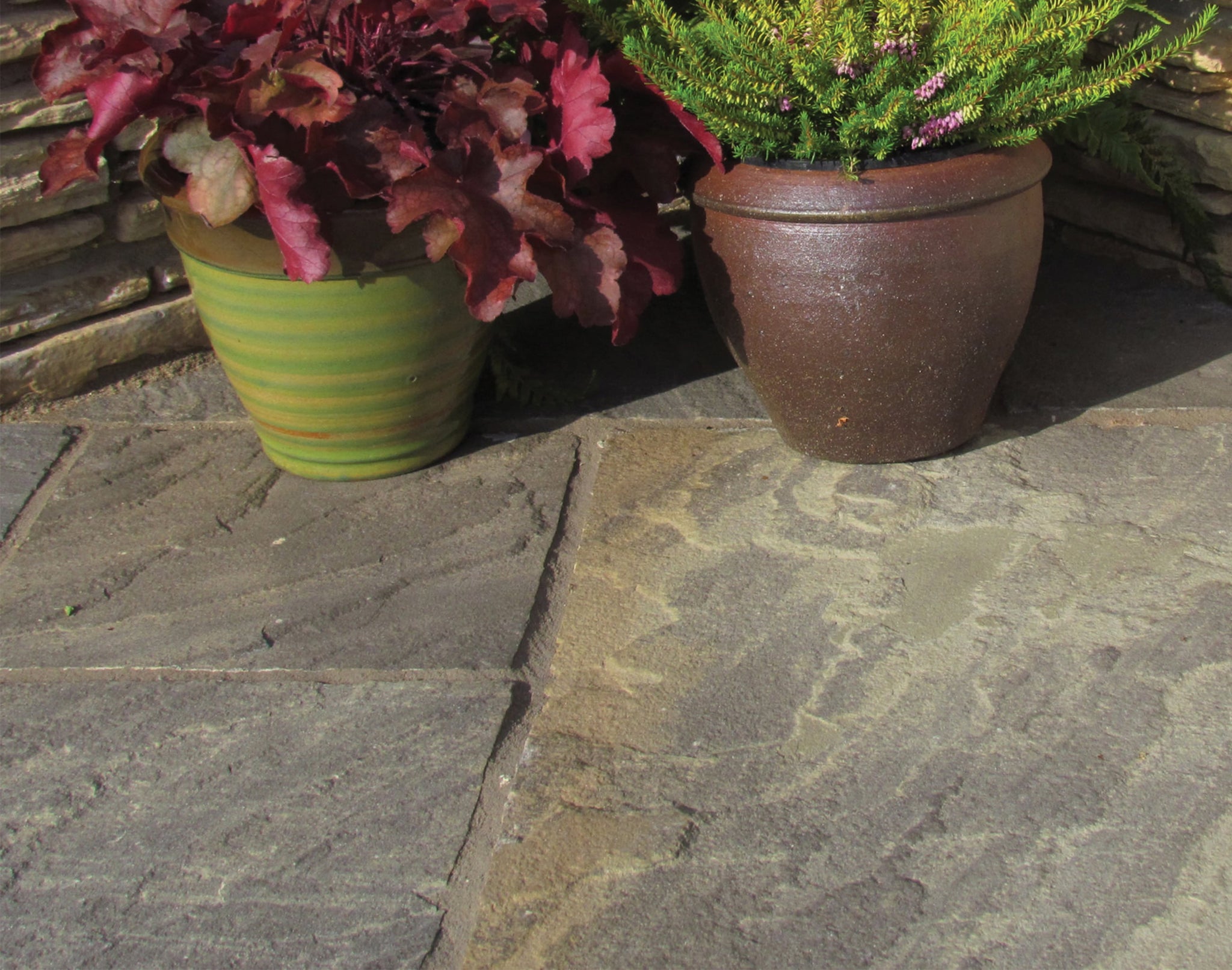 Cloudy Black Sandstone Pavers 